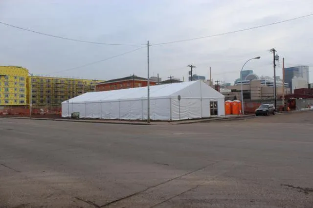 Clearspan Tent, 9M X 30M Plain Walls