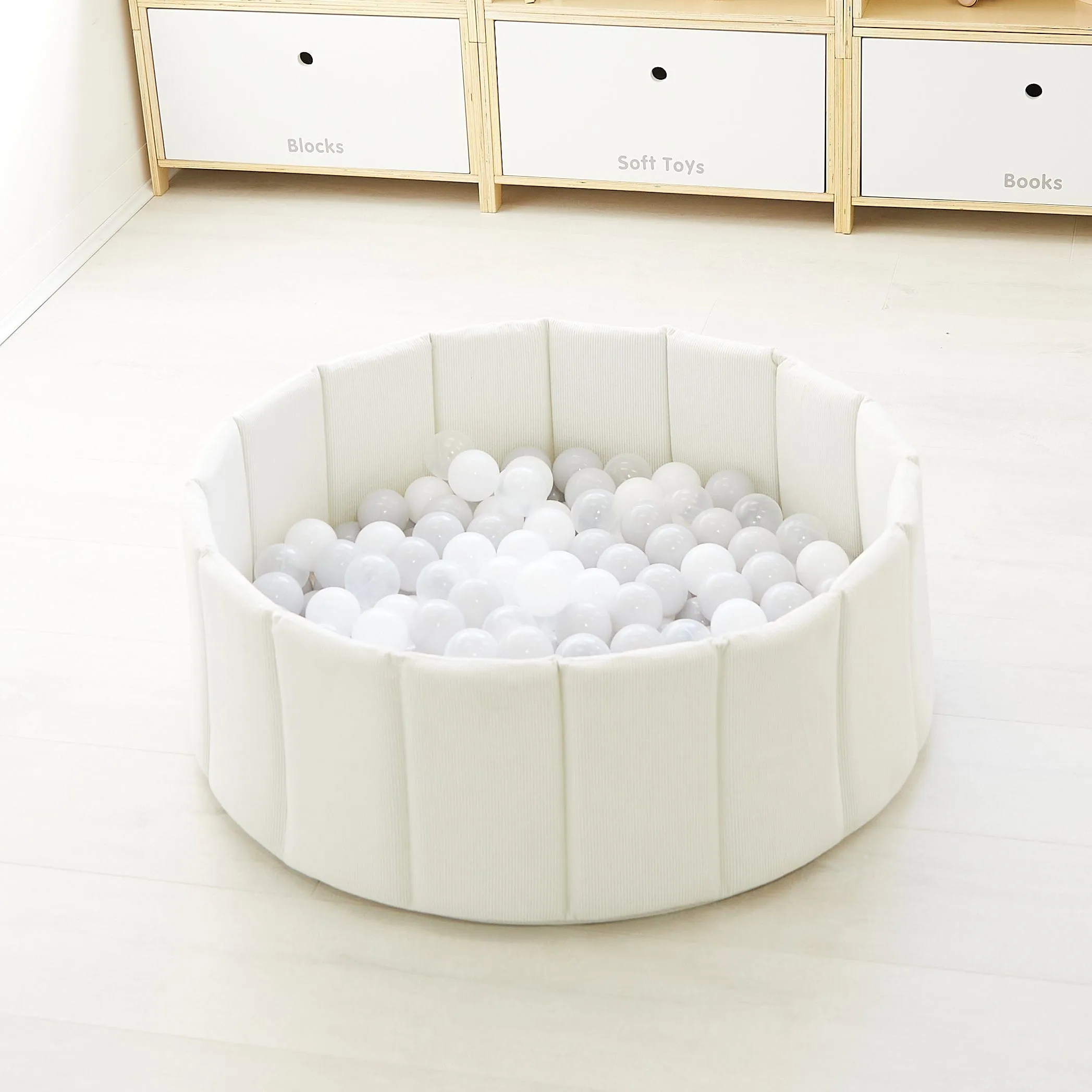 Foldable Corduroy Ball Pit with 200 Balls