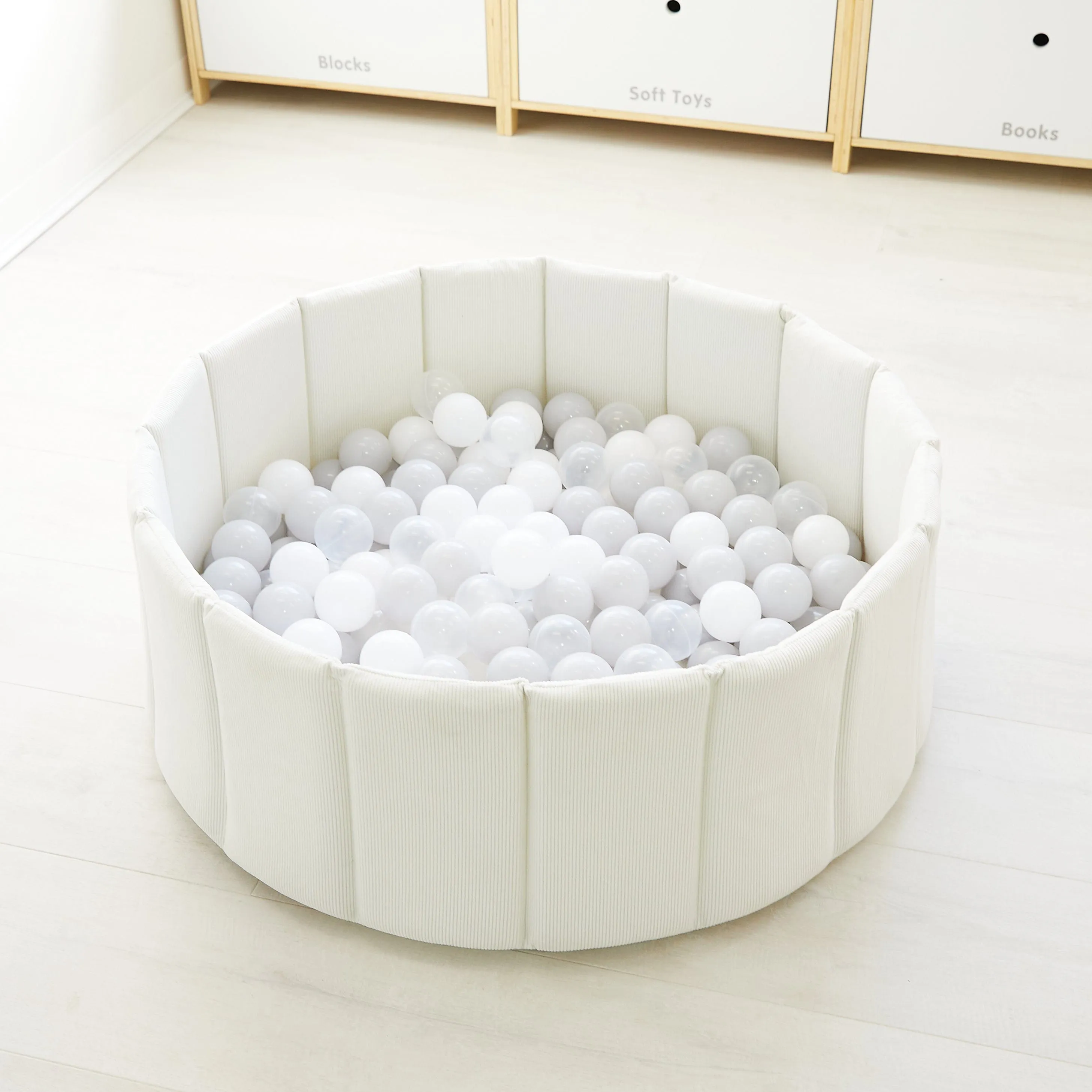 Foldable Corduroy Ball Pit with 200 Balls