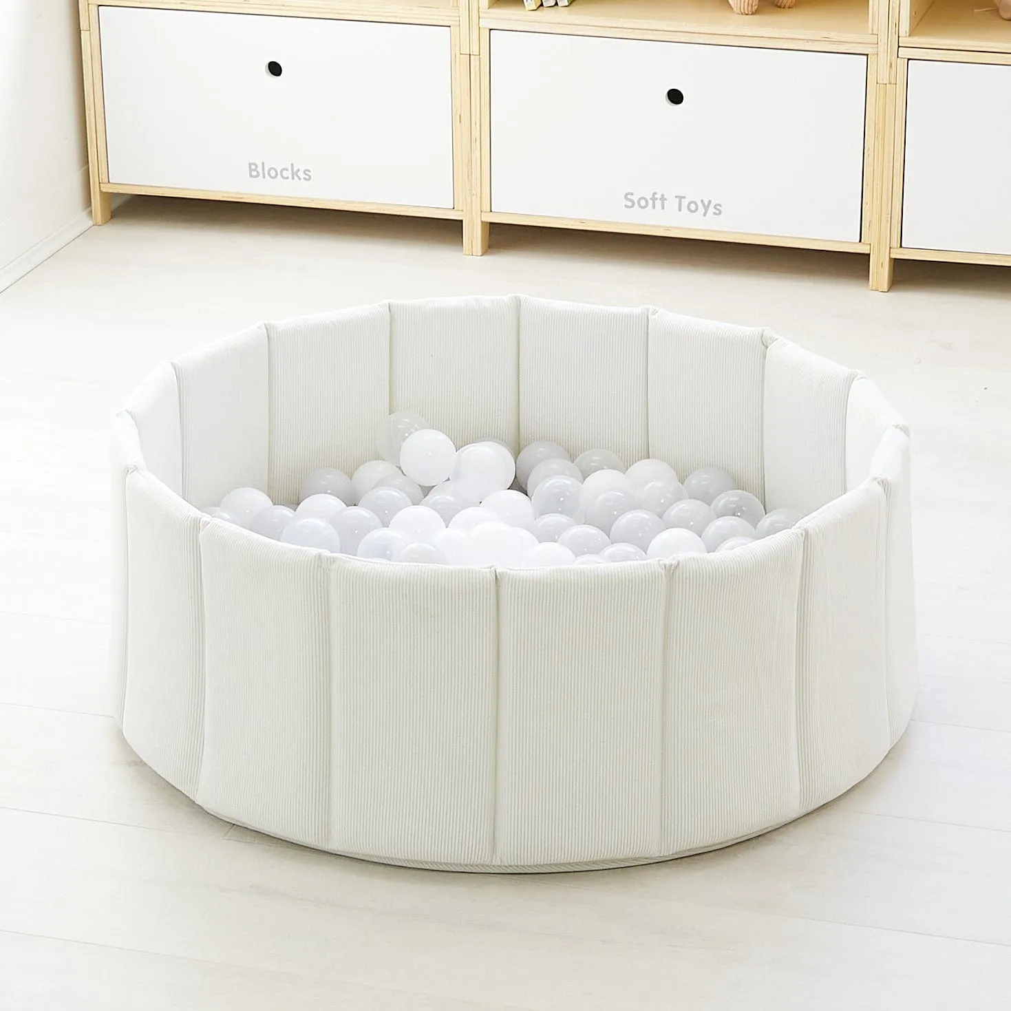 Foldable Corduroy Ball Pit with 200 Balls